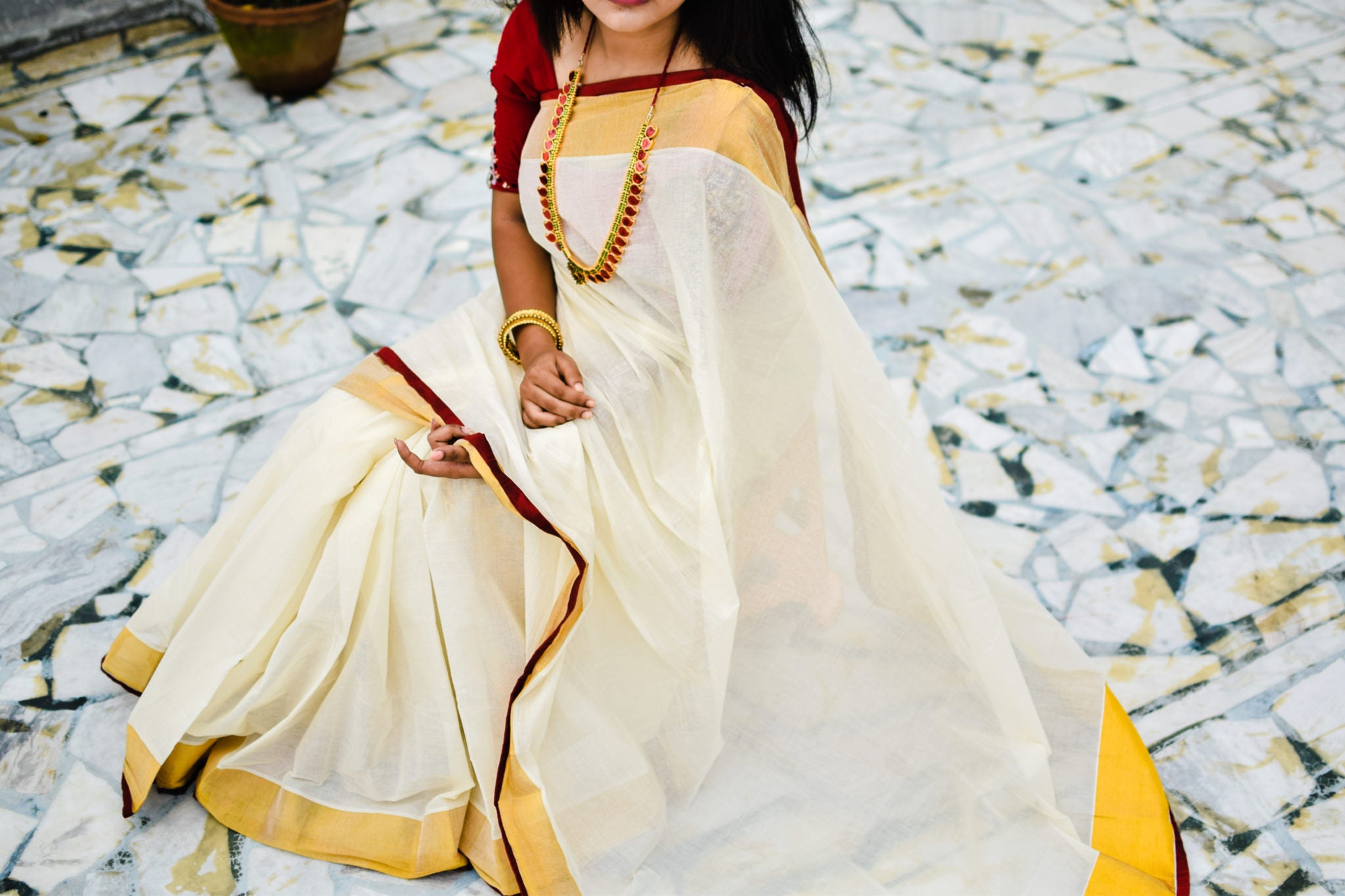 KERALA KASAVU - MANTHIRA - MAROON