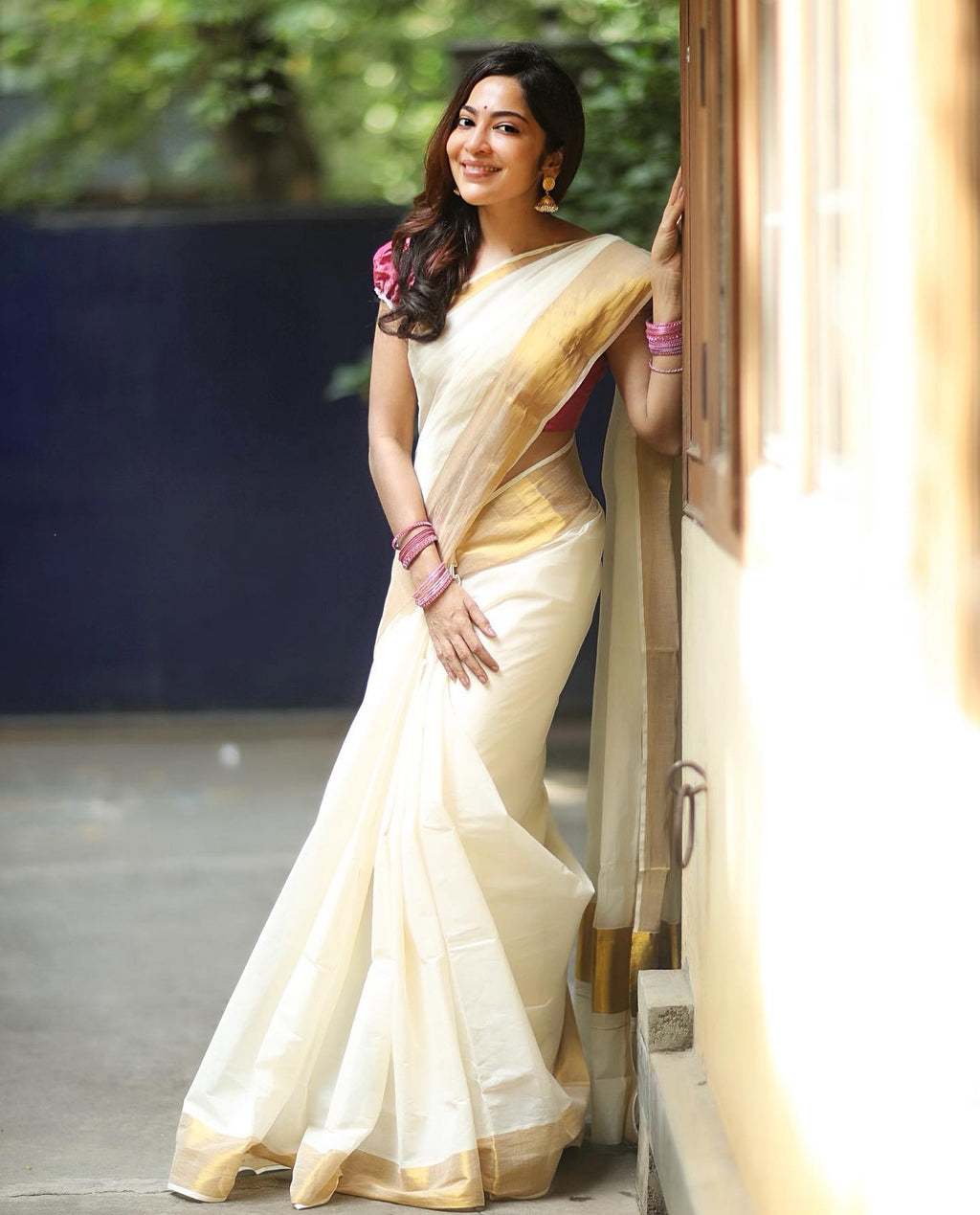 KERALA KASAVU - RAMYA