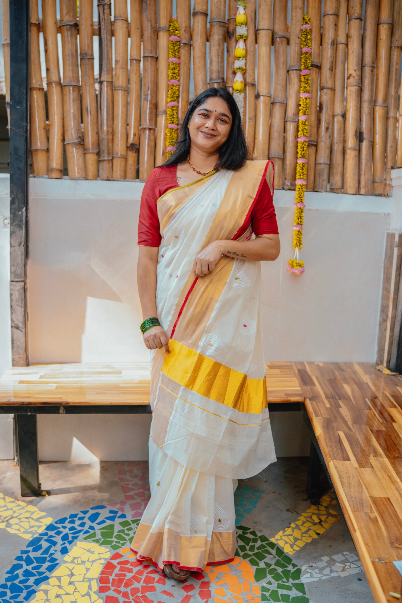 PONNUSE – KERALA KASAVU- THILAKAM