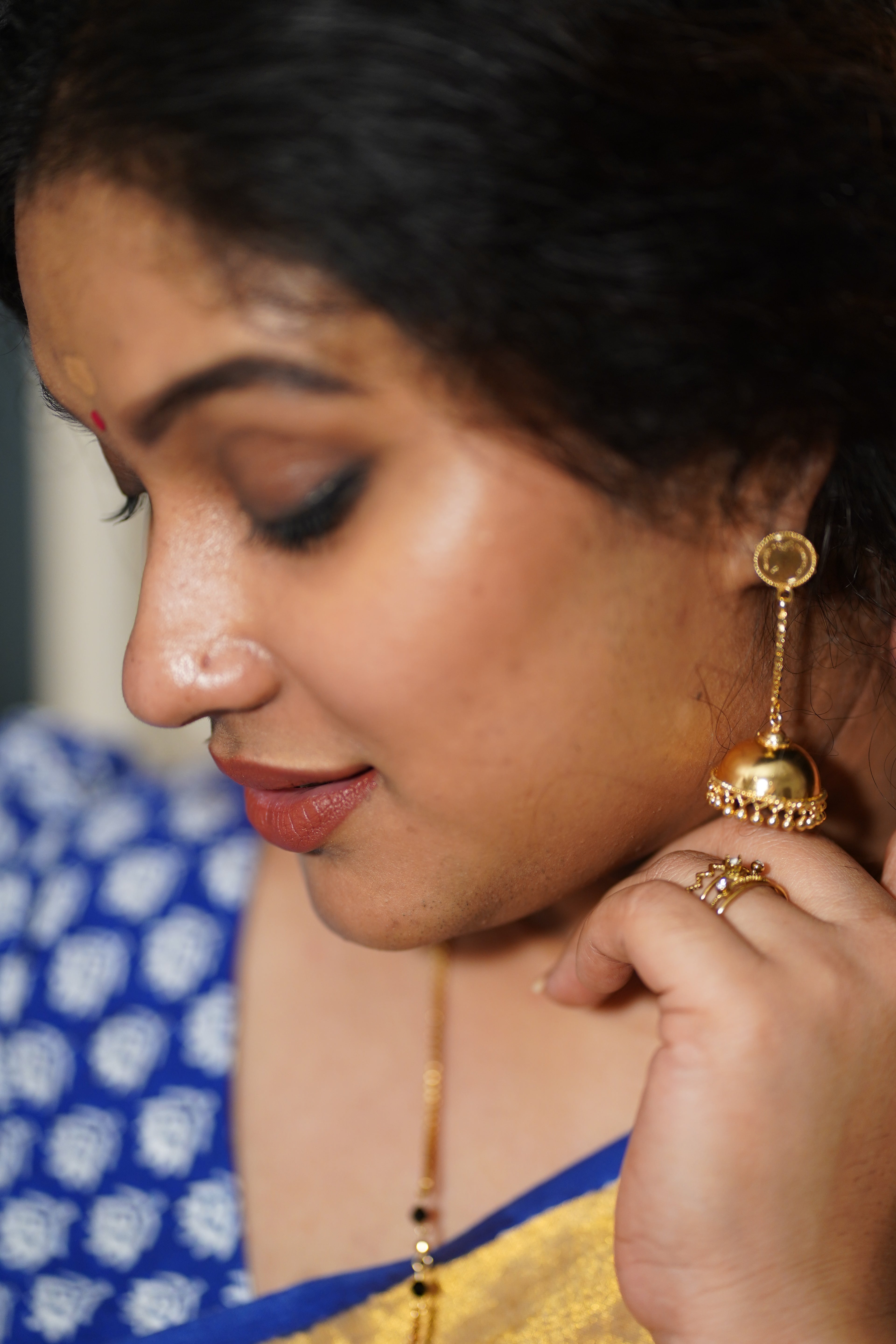 EARRINGS - GOLD TONE LONG JHUMKA