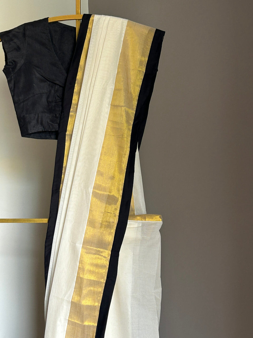KERALA SAREE - BLACK