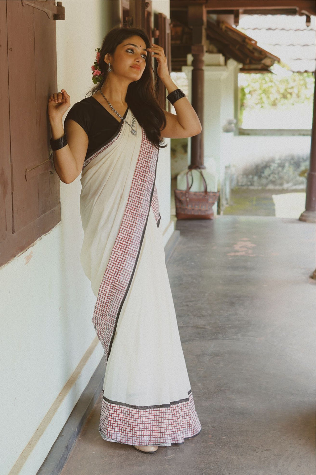 KERALA KASAVU - CHINGARI - SILVER KATTAM
