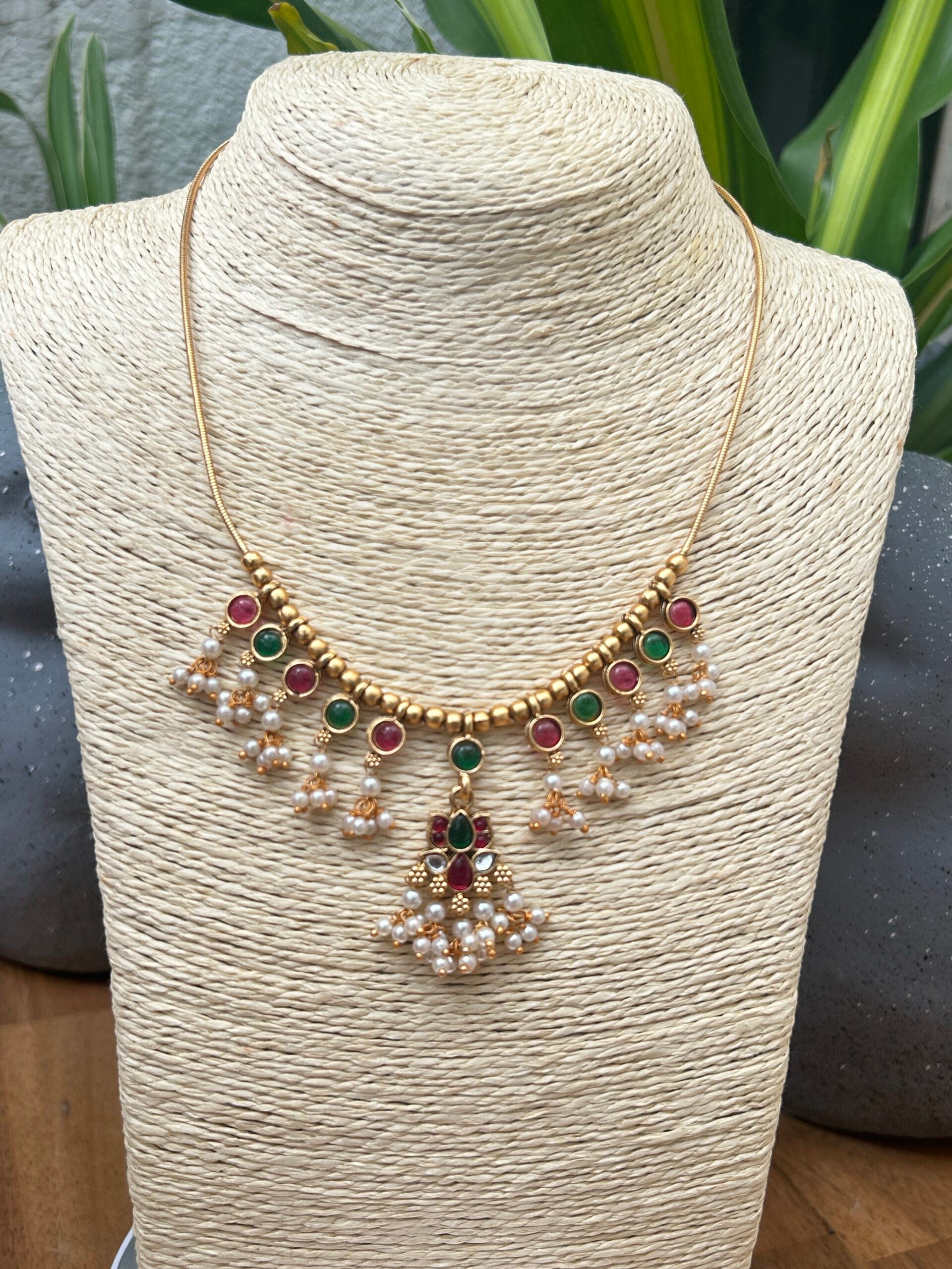 NECKLACE SET - PEARL DROPS