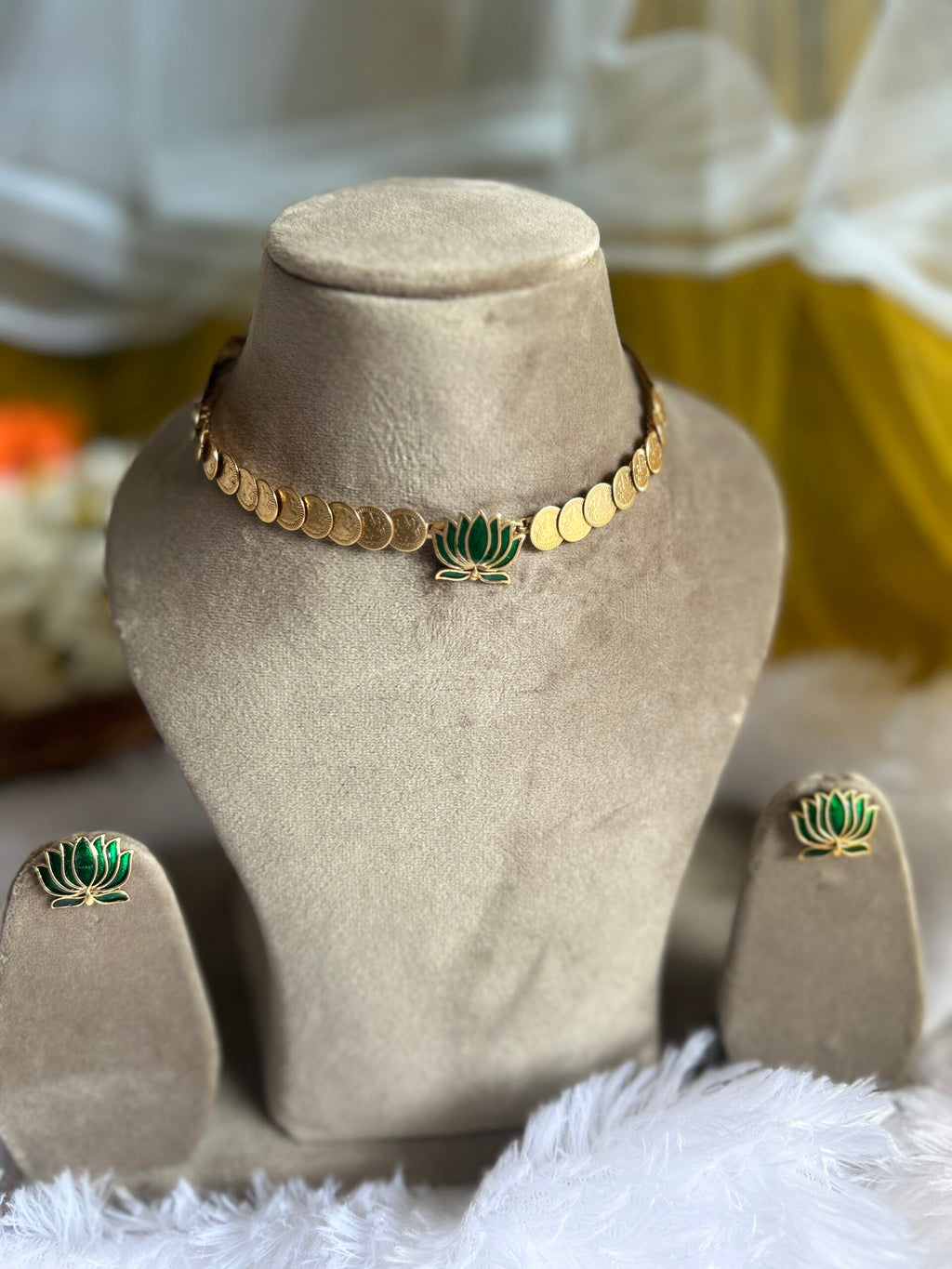 PONNUSE – NECKLACE SET – THAMAARA GREEN