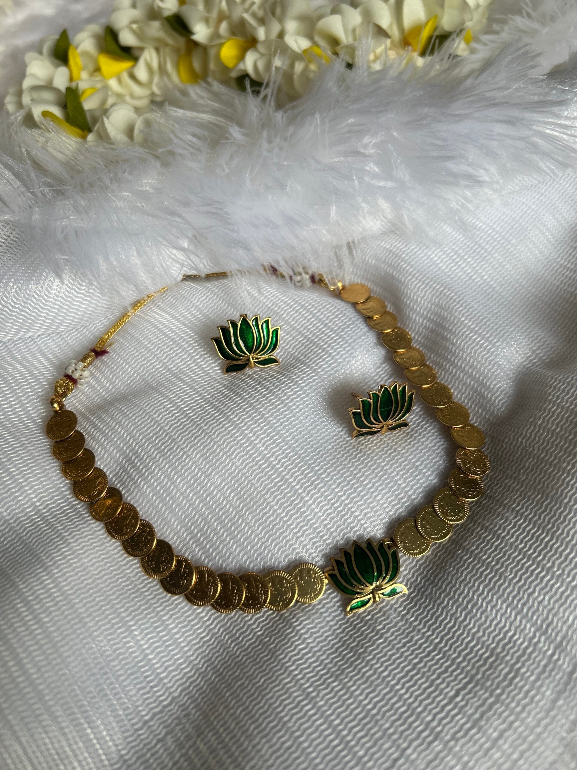 PONNUSE – NECKLACE SET – THAMAARA GREEN