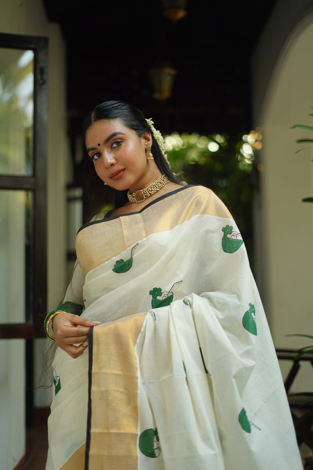 KERALA SAREE - KARIKKU - TENDER COCONUT