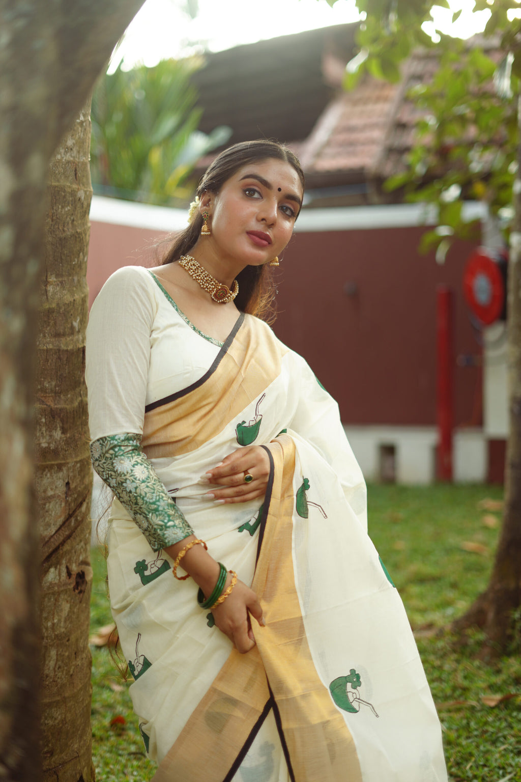 KERALA SAREE - KARIKKU - TENDER COCONUT