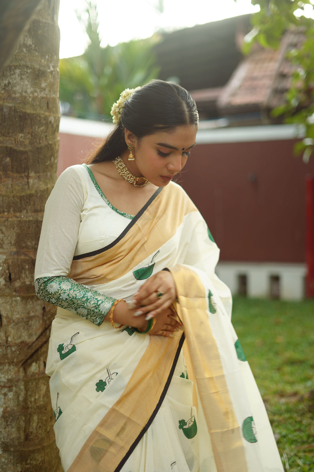 KERALA SAREE - KARIKKU - TENDER COCONUT