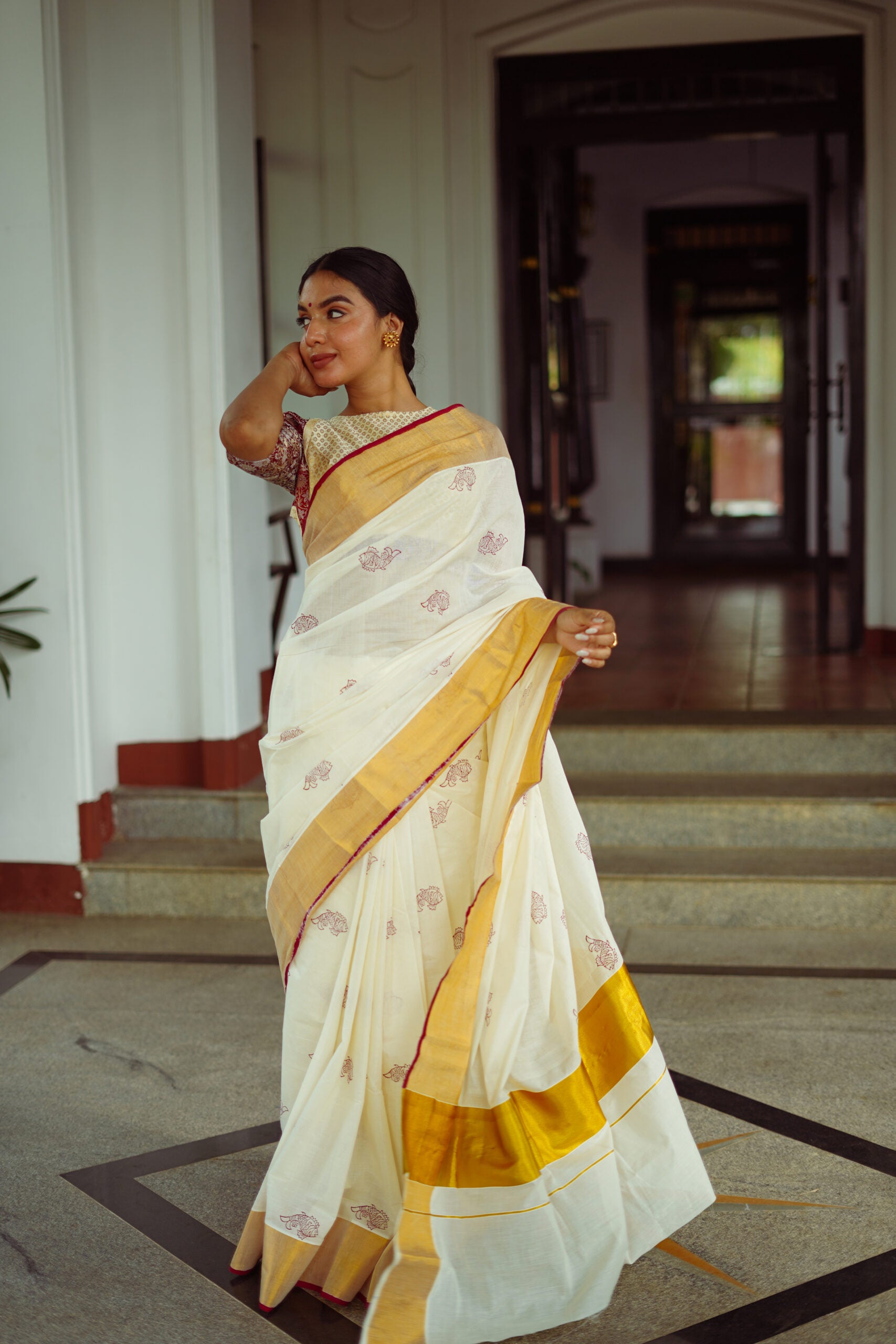 KERALA SAREE -MEENOOTAM - FISH