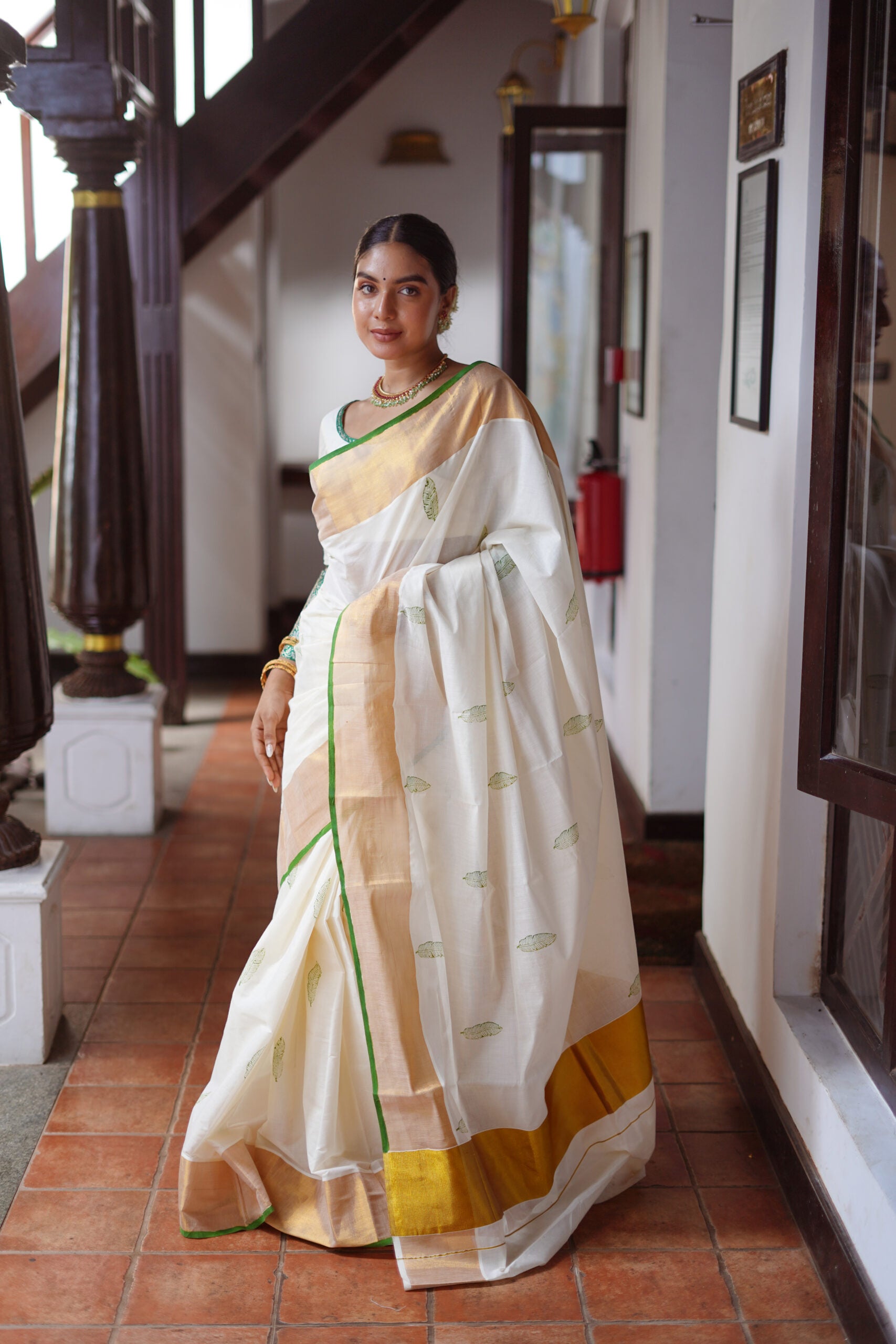 KERALA SAREE -VAZHAYILA - PLAINTAIN LEAF