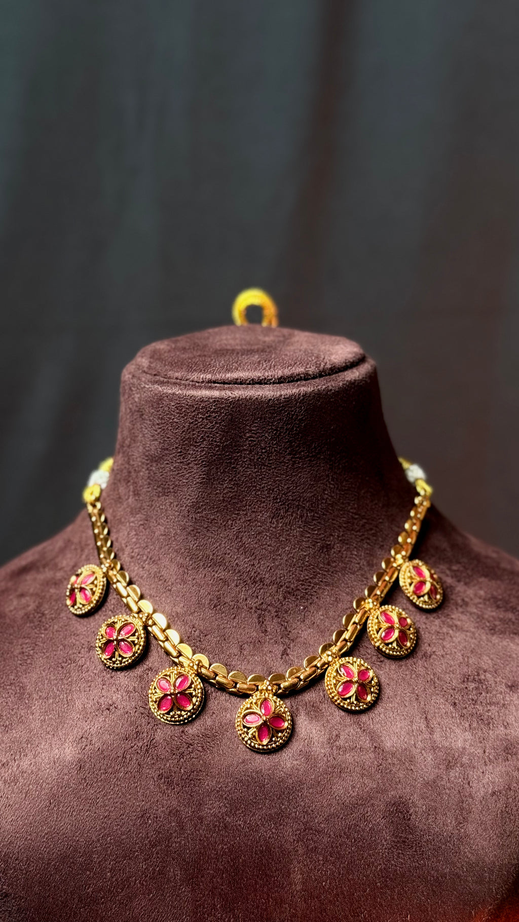 NECKLACE SET - POONUSE FLORAL RED