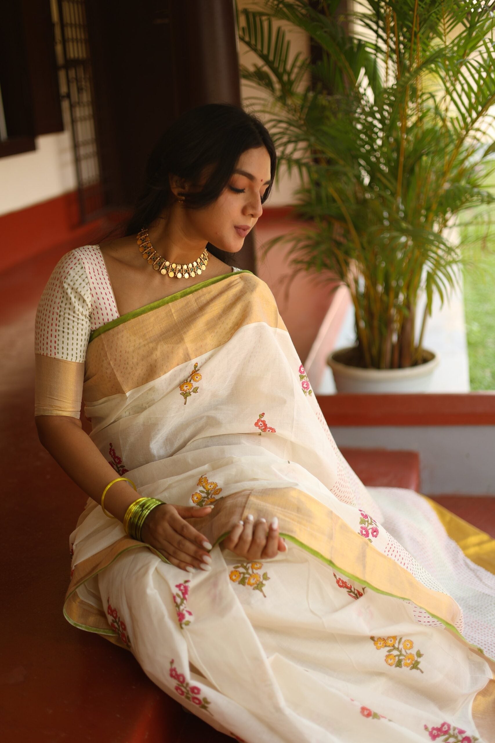 PONNUSE – KERALA KASAVU – KANTHAPOOVU