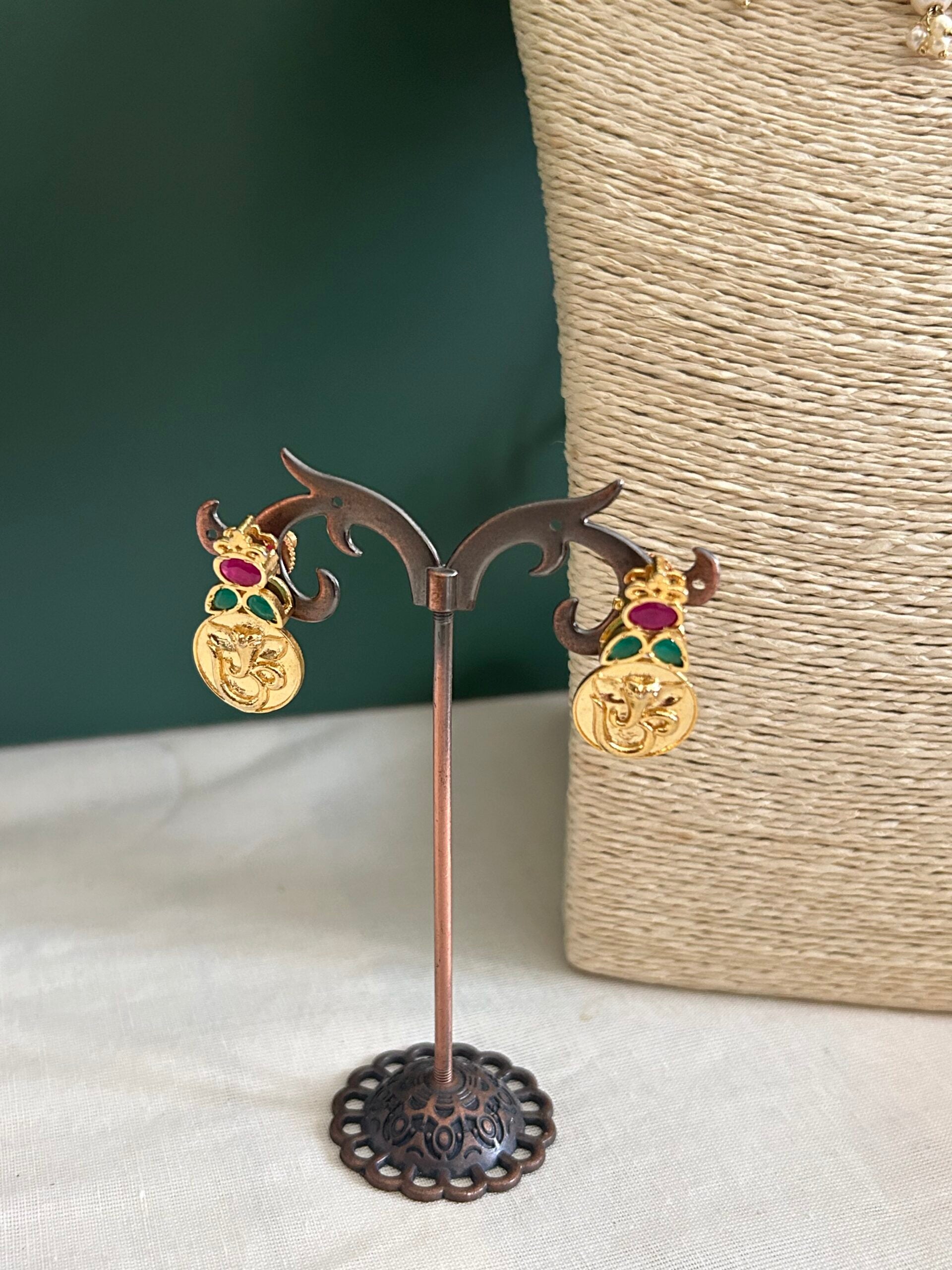 NECKLACE SET - GANESHA IDOL