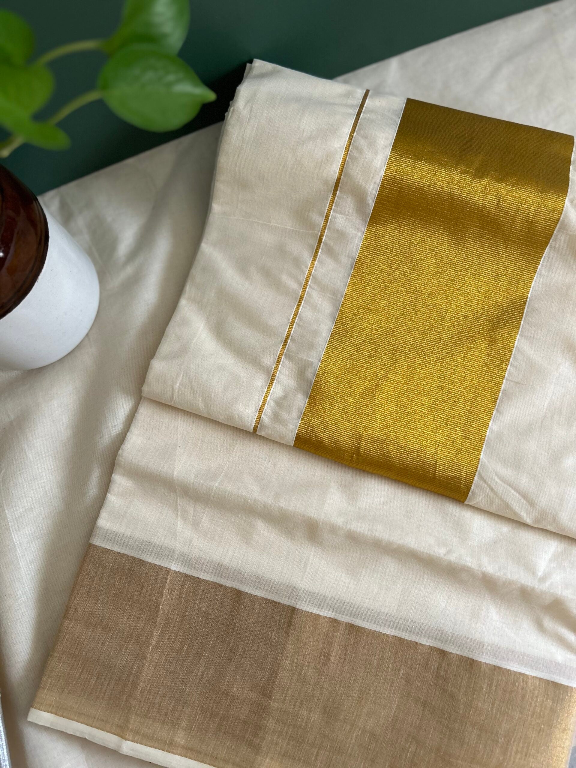 SAREES - KASAVU PLAIN GOLD