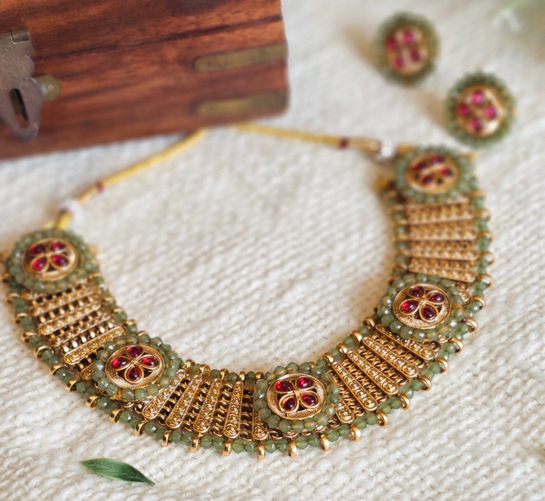 NECKLACE SET - GLORY MINT