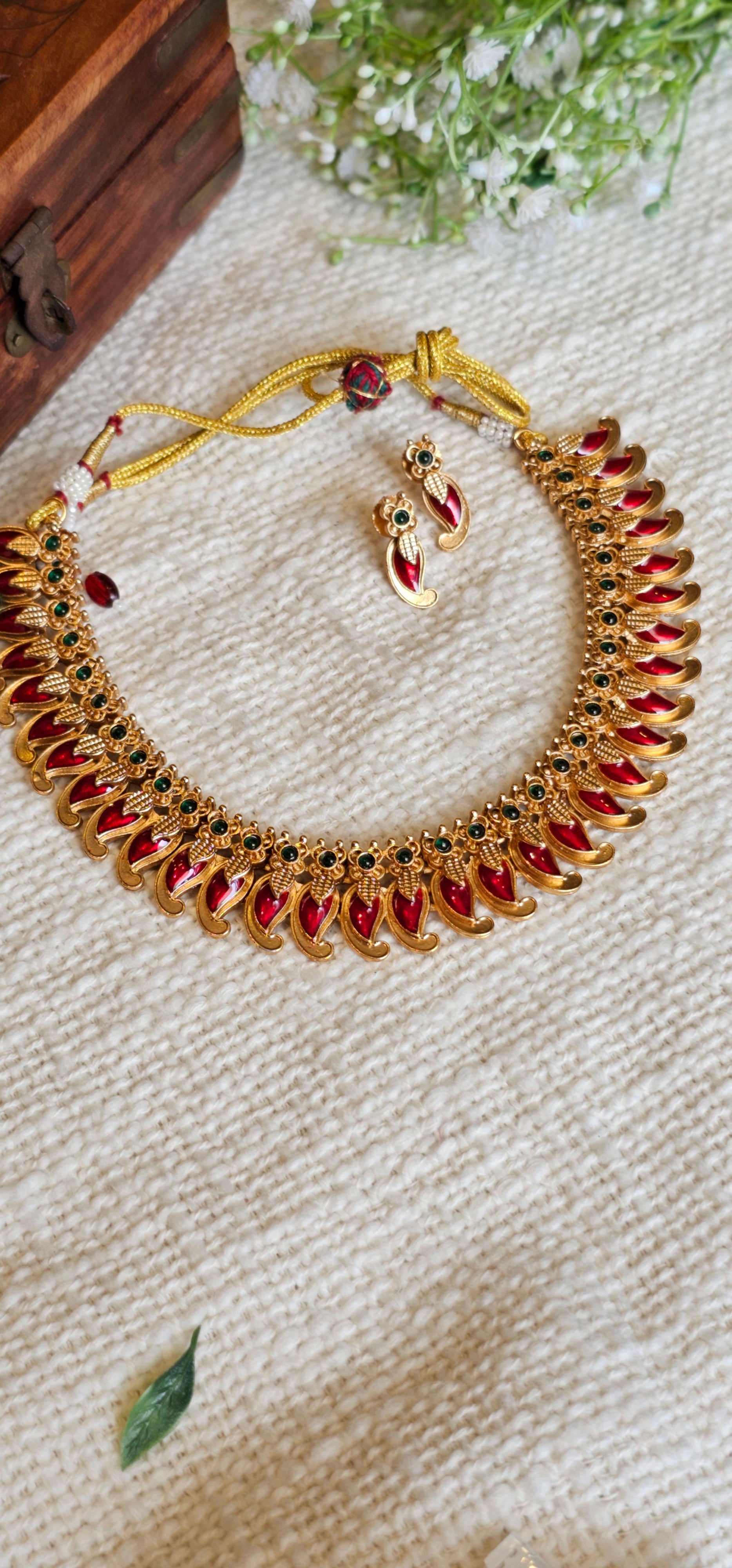NECKALCE SET - MAANGA
