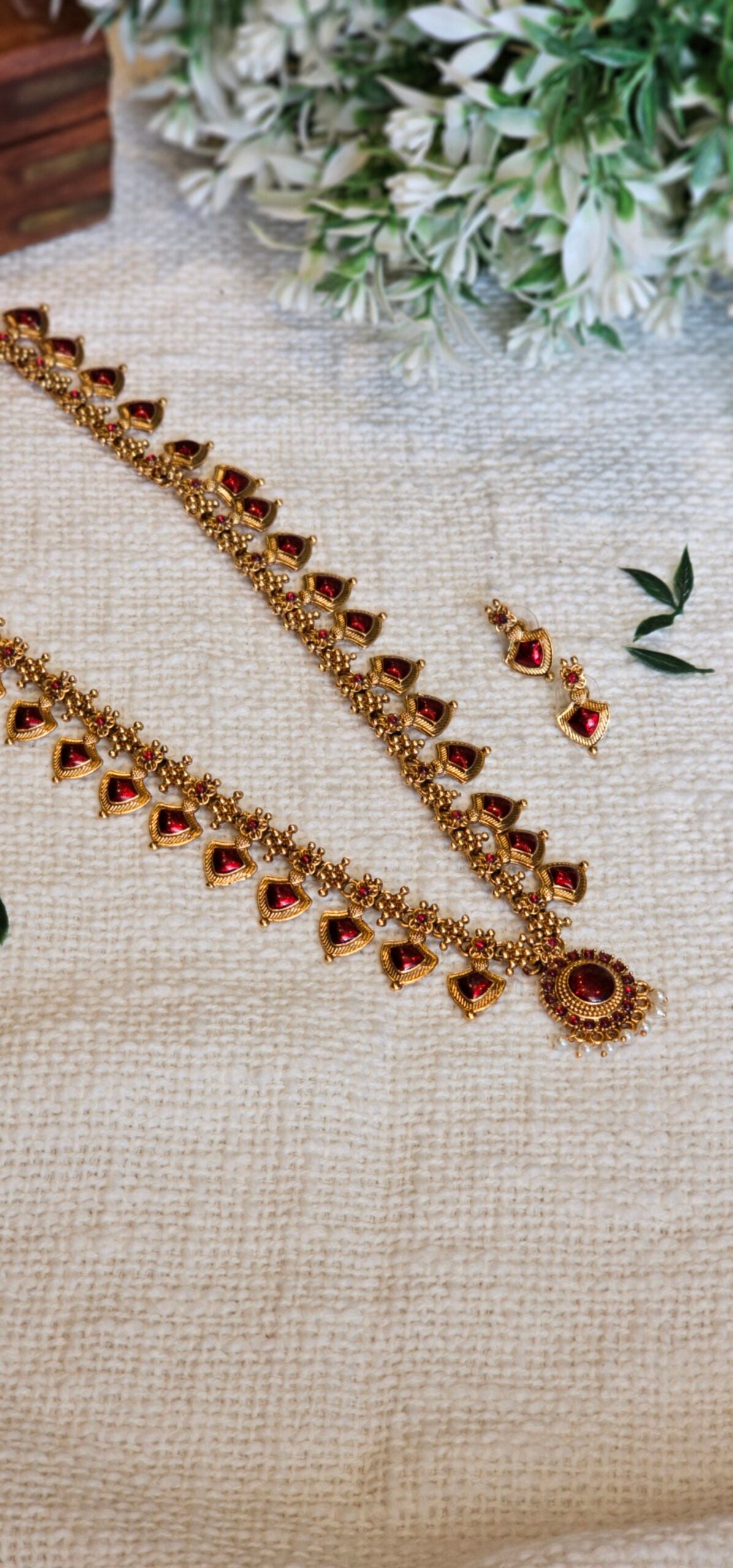 NECKLACE SET - PALAIKHA
