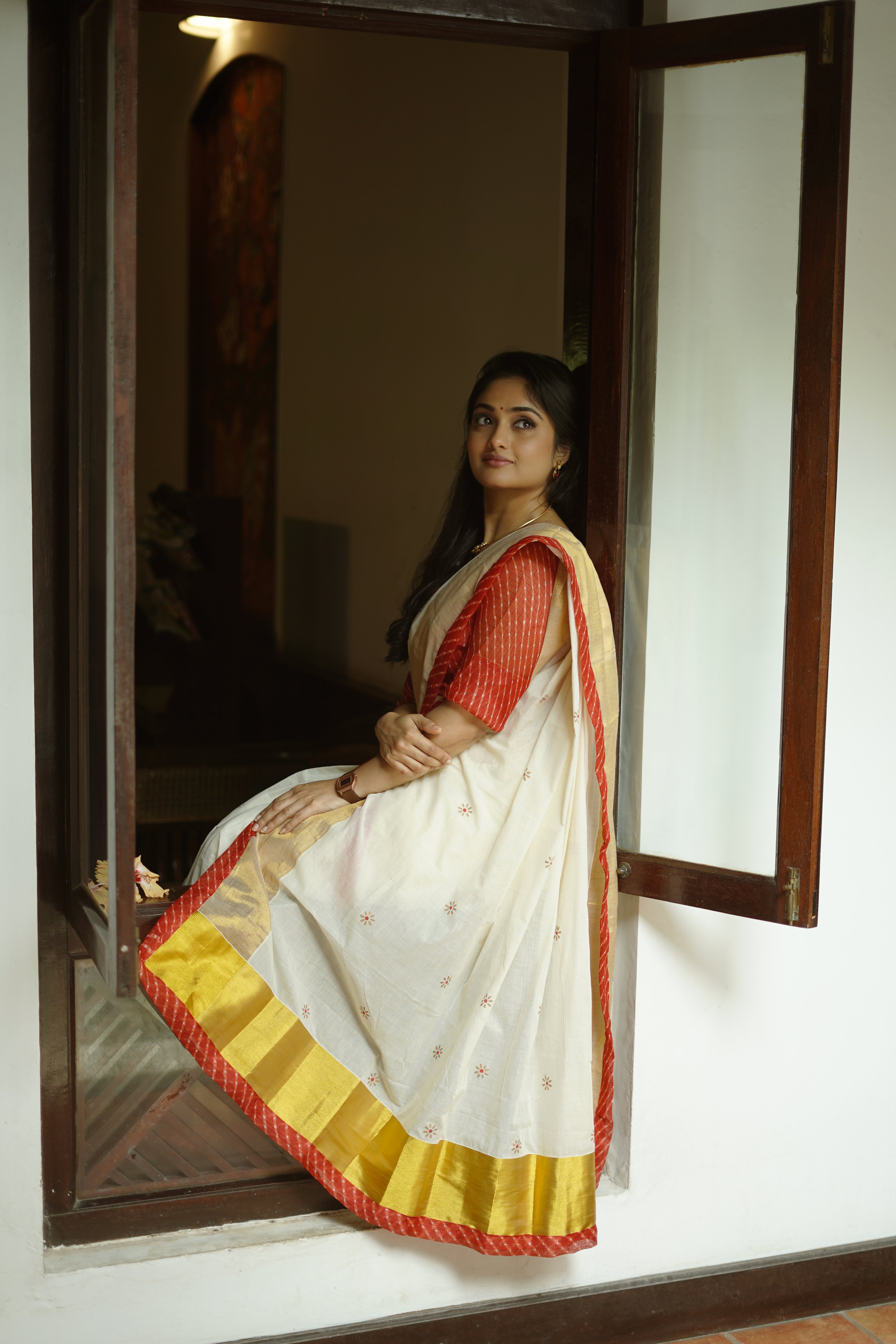KERALA KASAVU - LEHRIYA RED DHAVANI