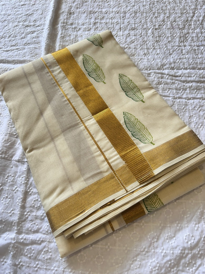 MUNDU / DHOTI – VAZHAYILA / PLAINTAIN LEAF
