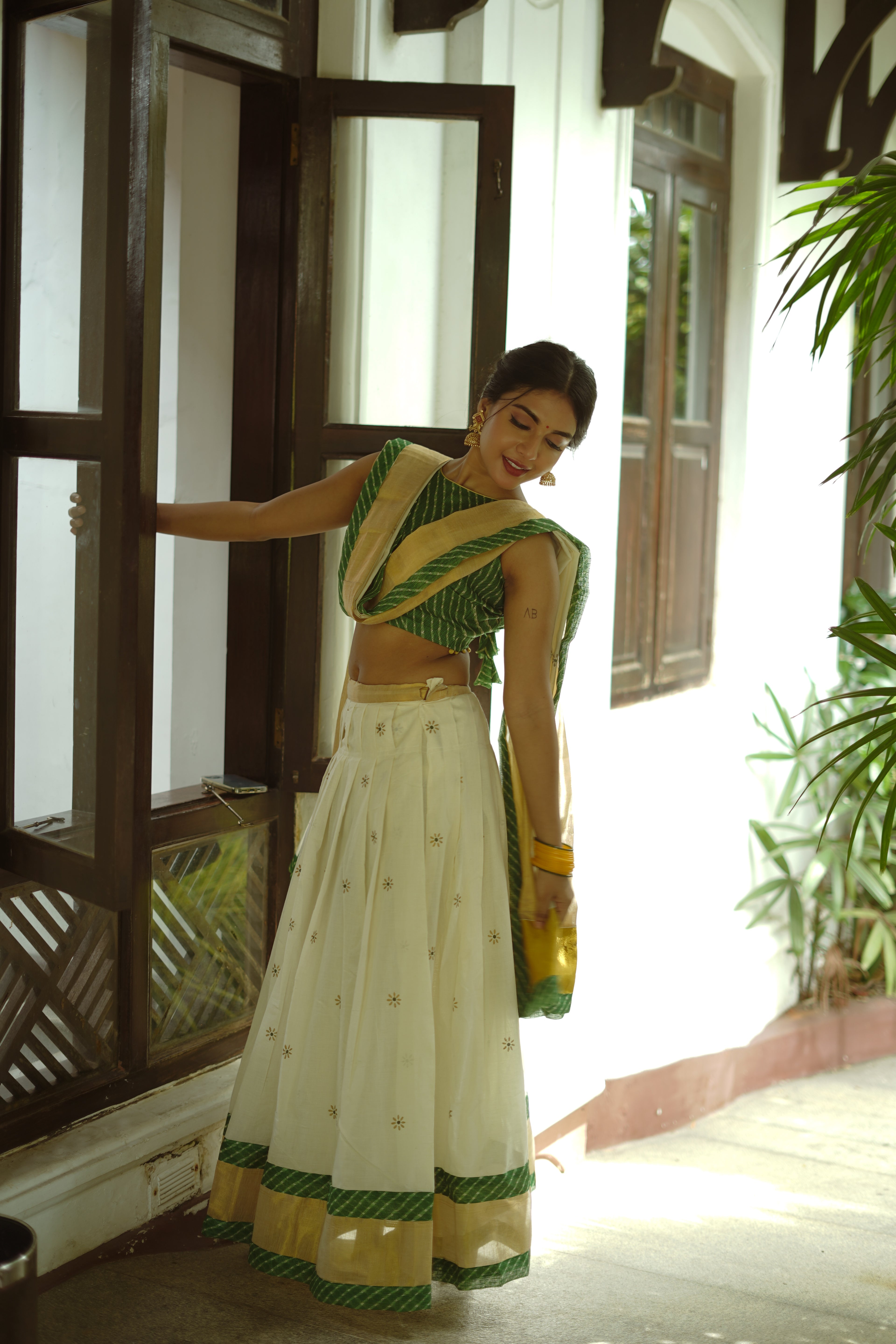 KERALA KASAVU - LEHRIYA GREEN