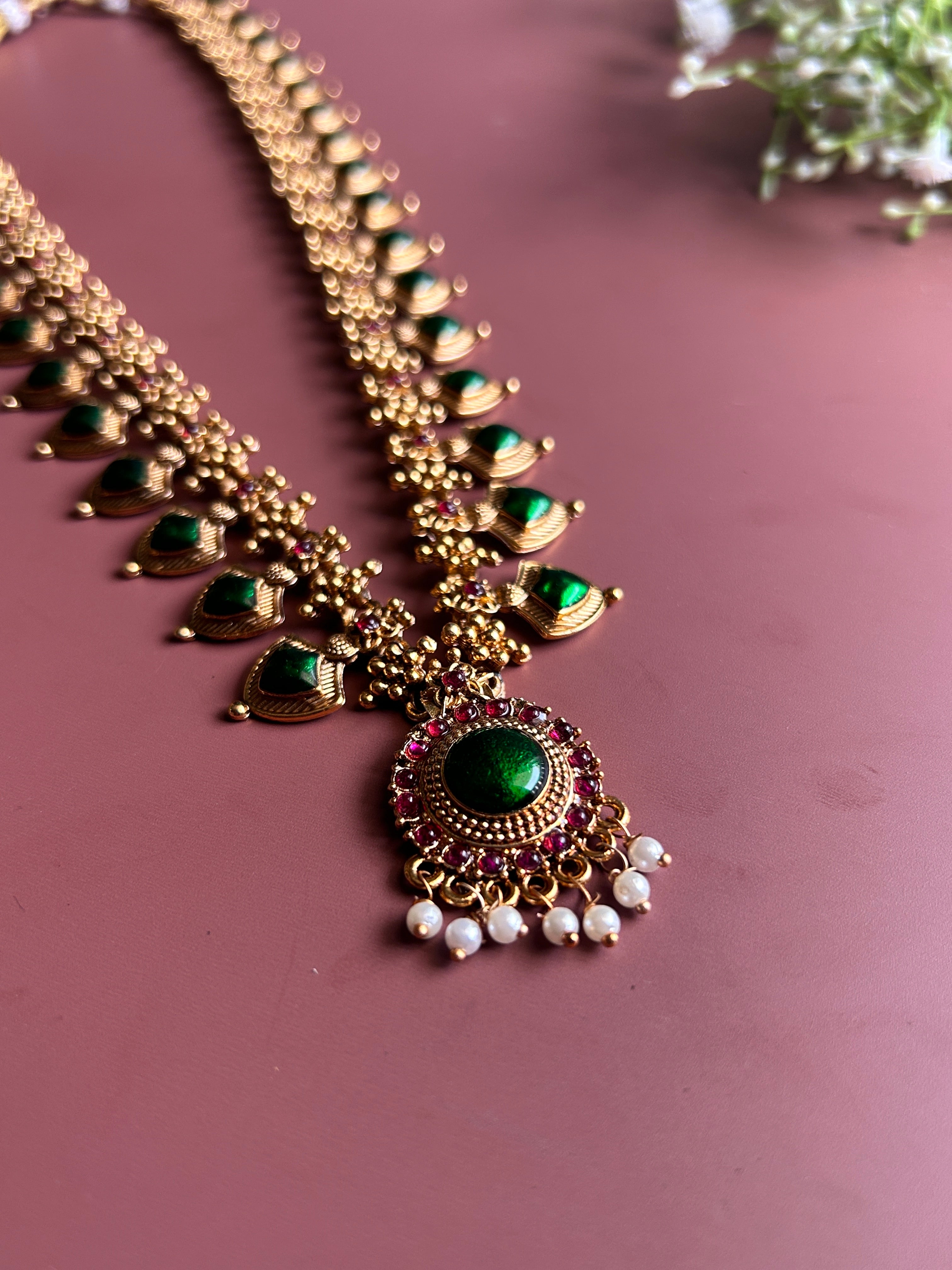 NECKLACE SET - PALAIKHA