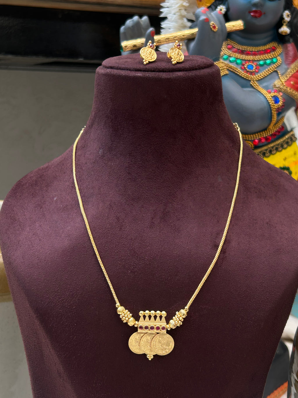 NECKLACE SET - THREE COINS
