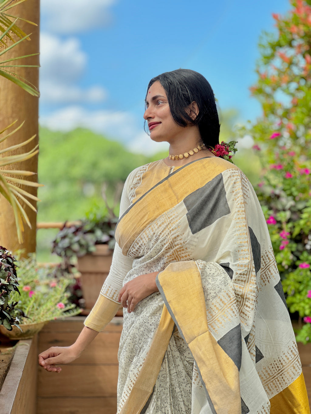 KERALA KASAVU - ANSWARAM - FLORAL