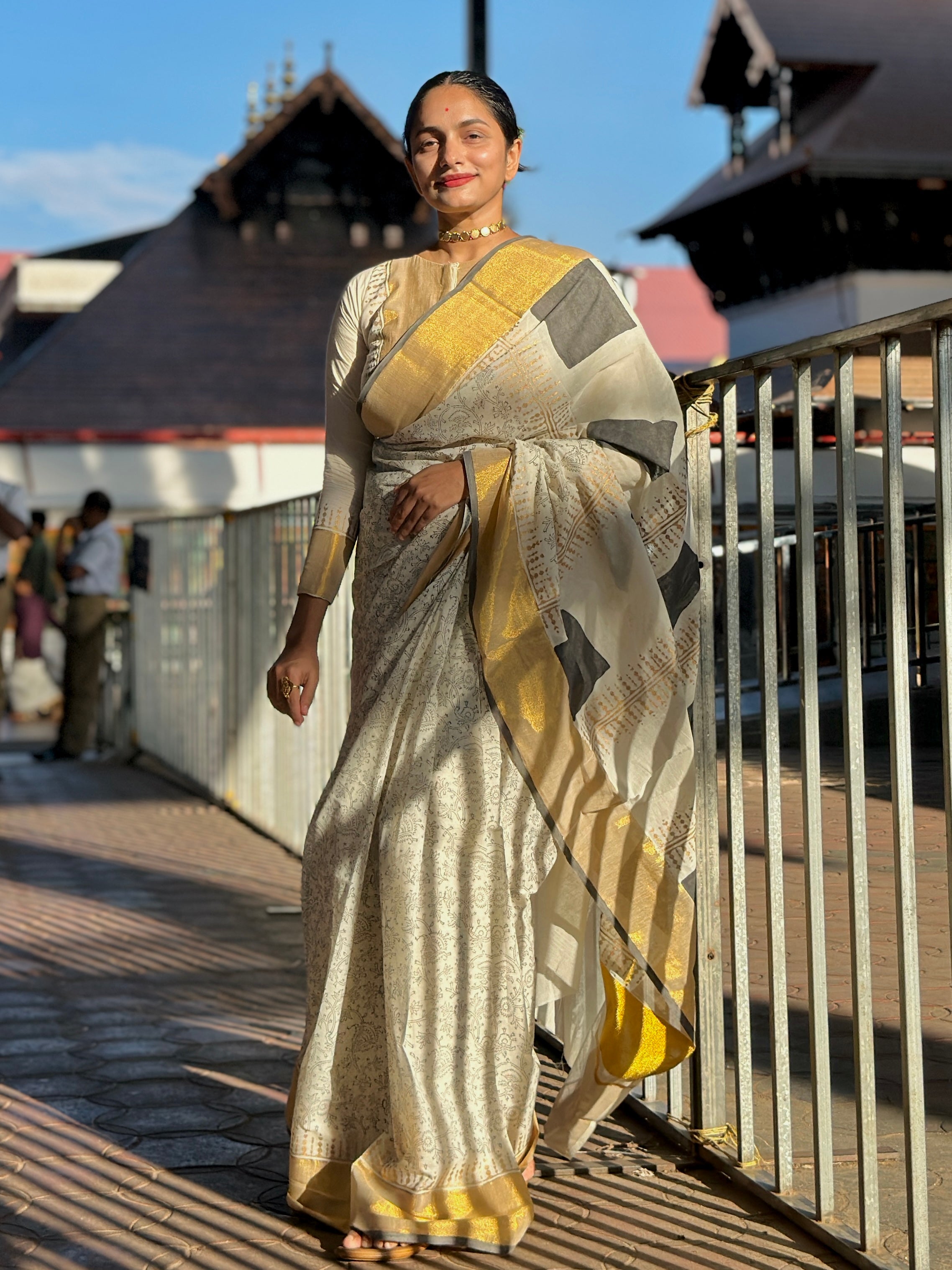 KERALA KASAVU - ANSWARAM - FLORAL