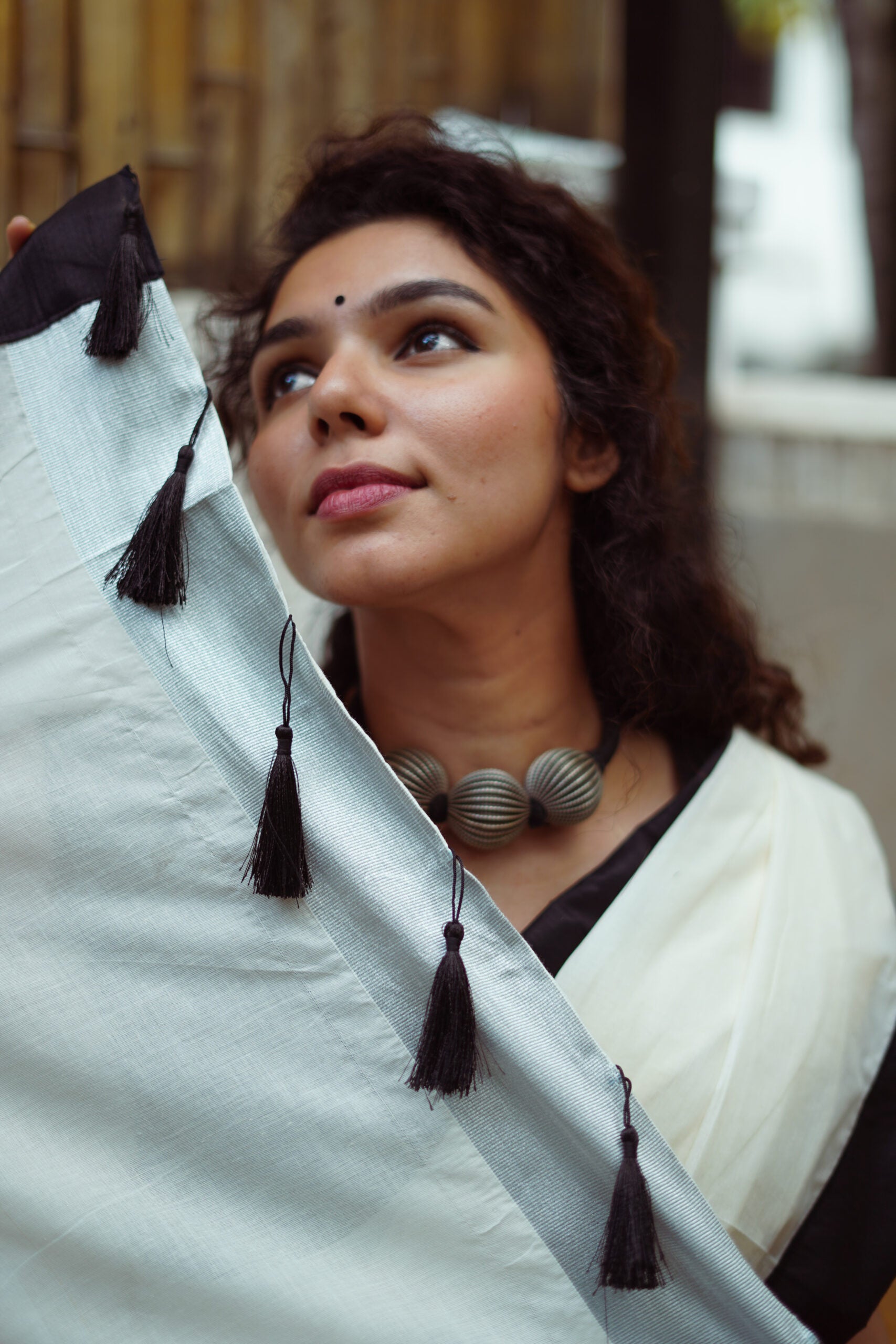 KERALA KASAVU - SILVER AND BLACK