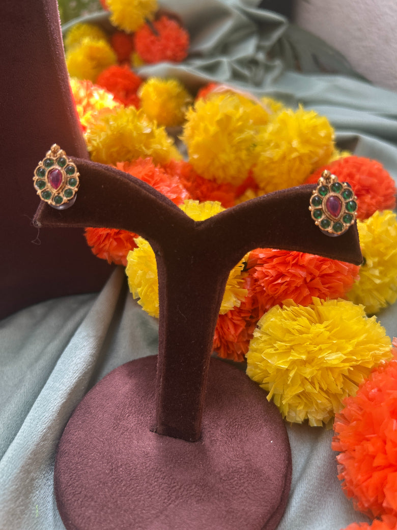 Varsha- Floral Red-Green Necklace