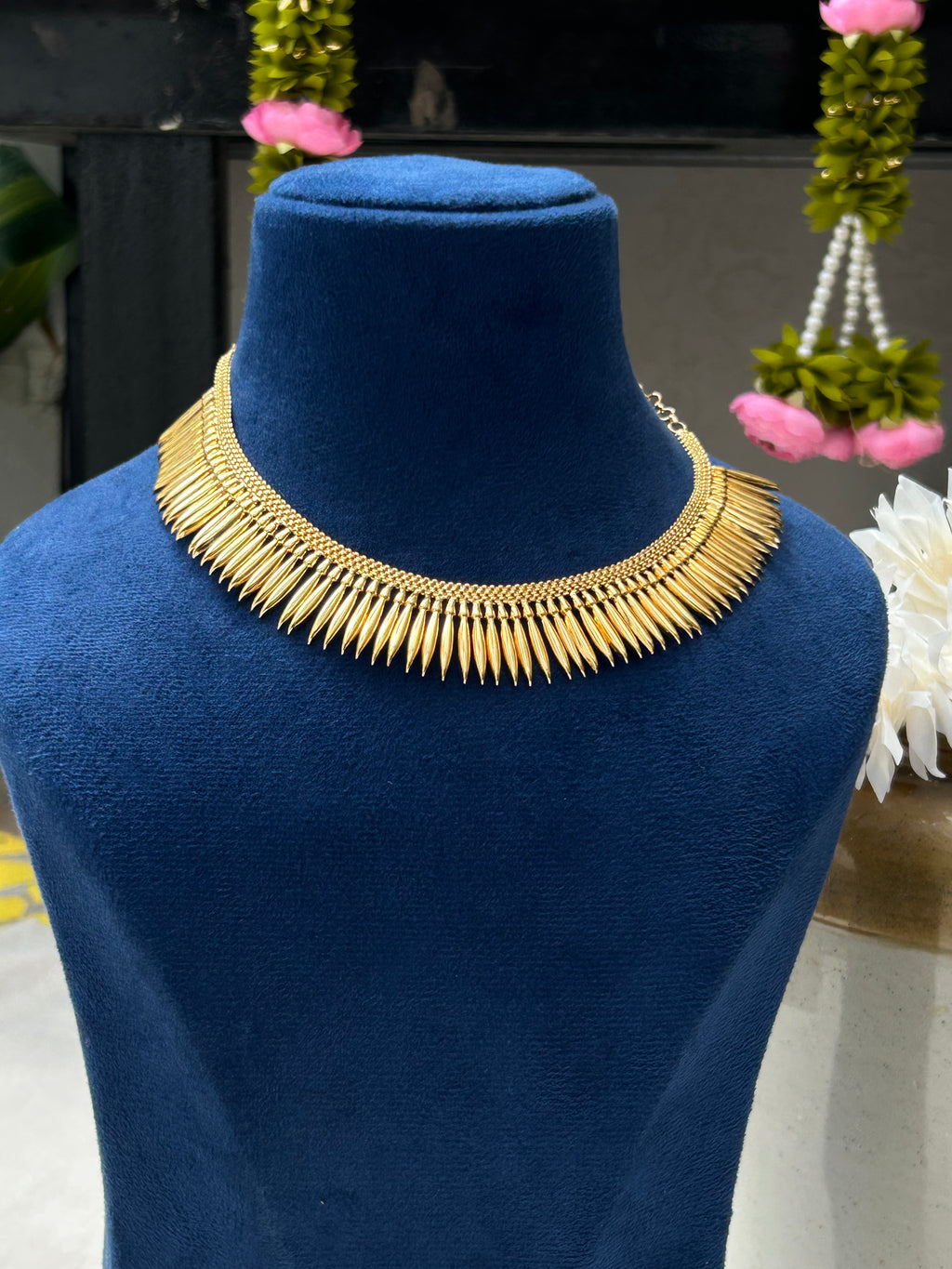 NECKLACE - MULLAMOTTU SHORT