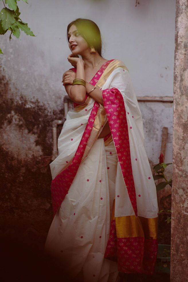 KERALA SAREE - MANOHARI - PINK KASAVU
