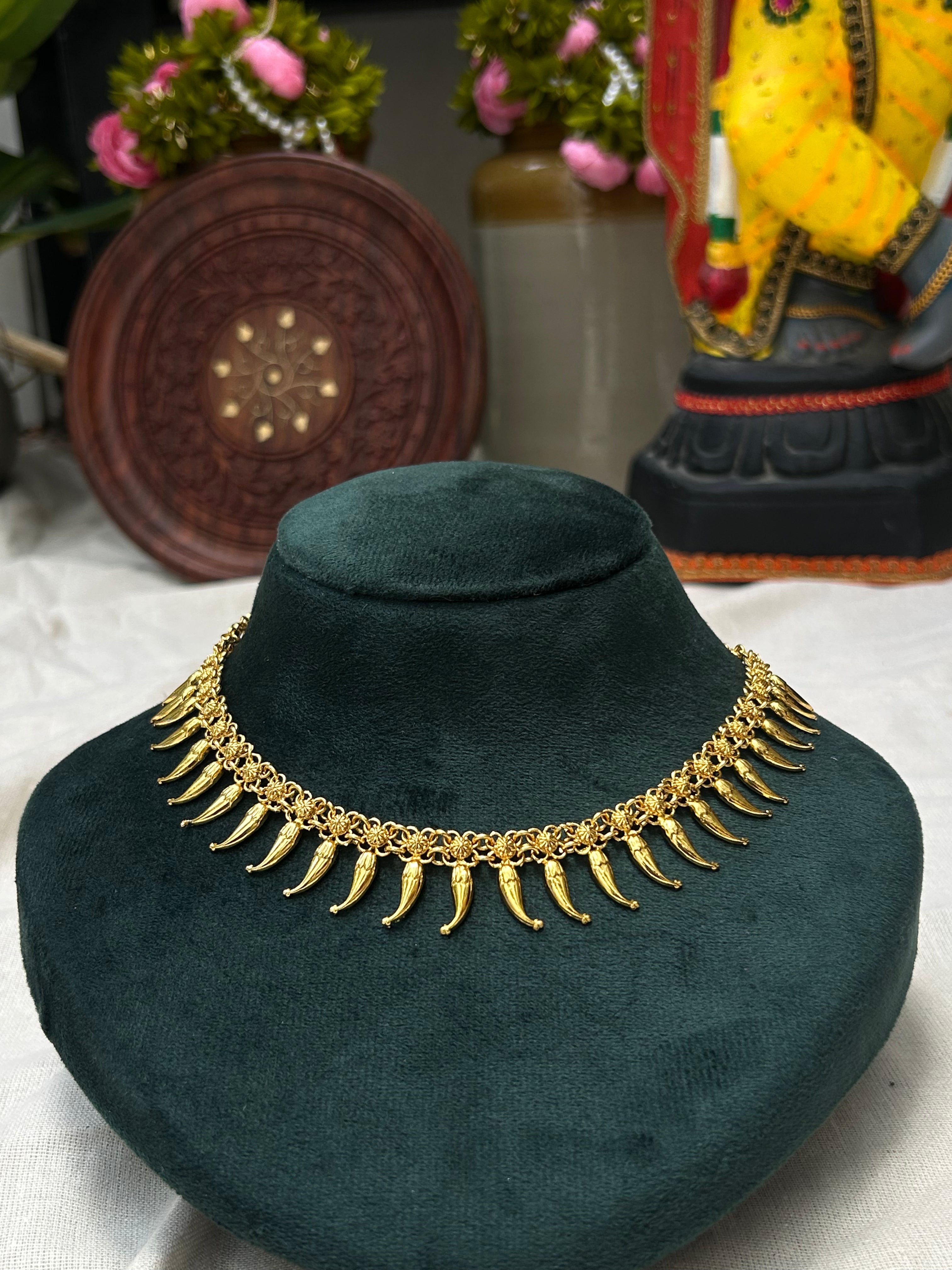 NECKLACE SET - PULINAGAM