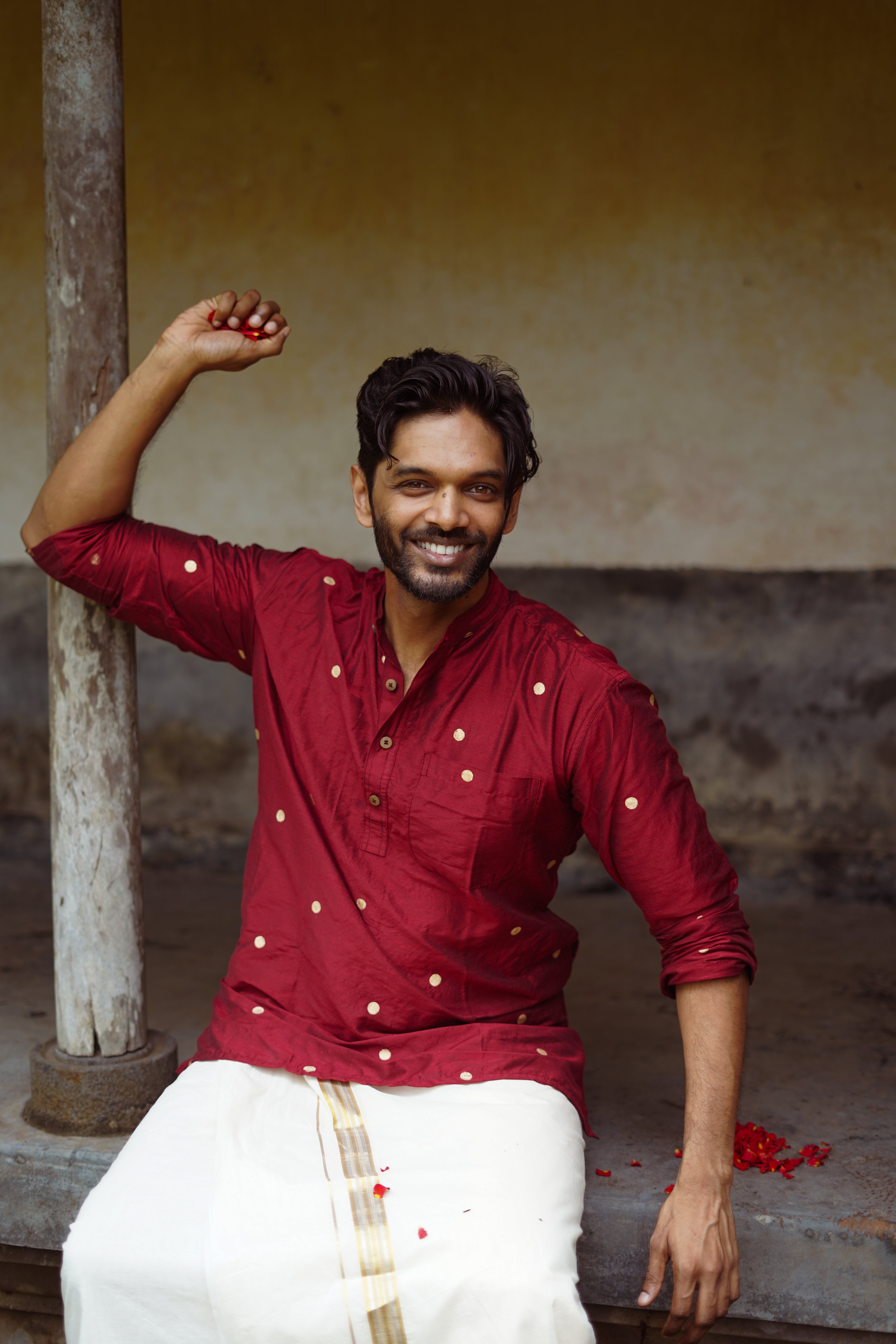MENS SHORT KURTA - MAROON