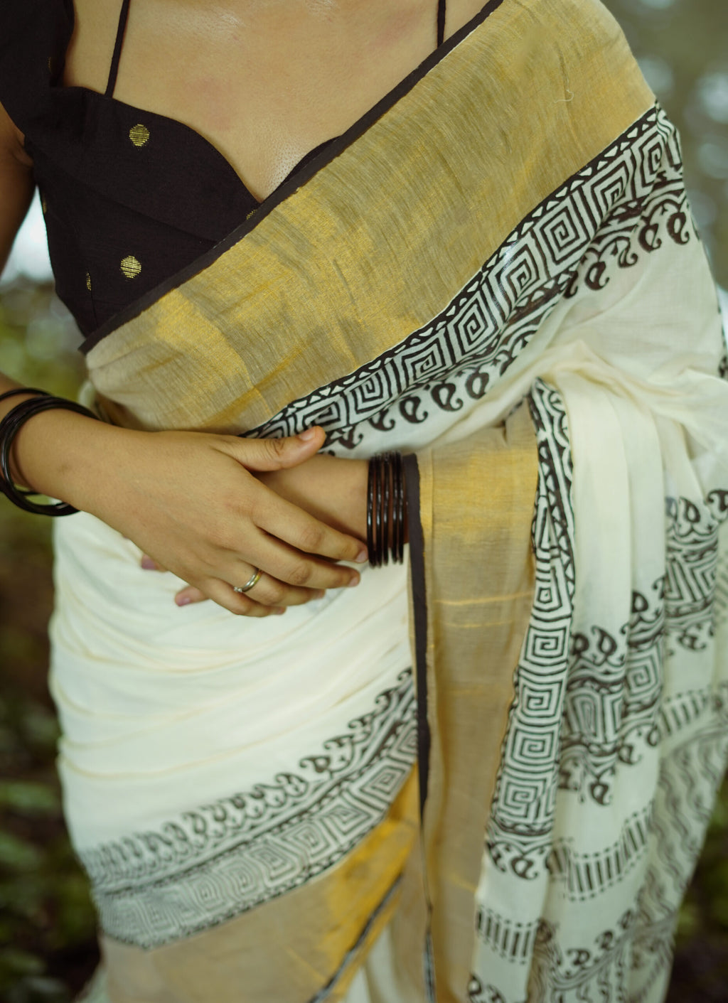 KERALA SAREE - GEOMETRIC BLACK