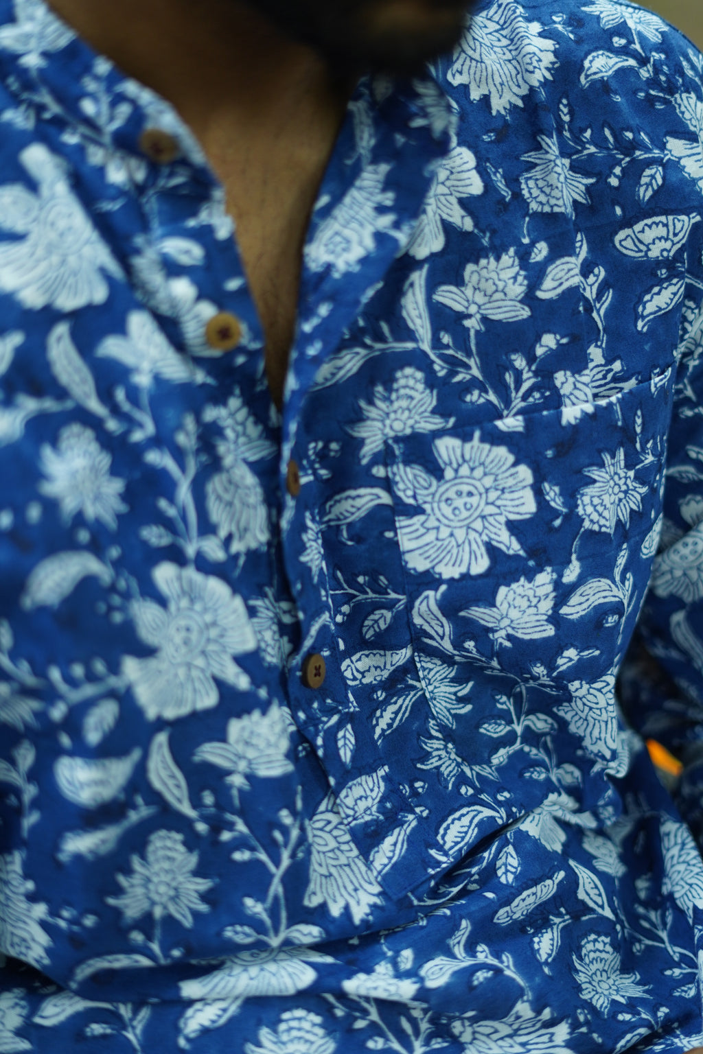 MENS SHORT KURTA - INDIGO FLORAL