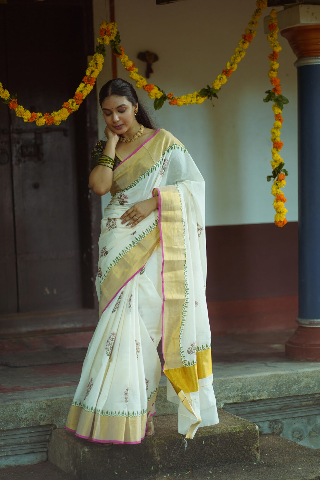 KERALA SAREE - FLOWER