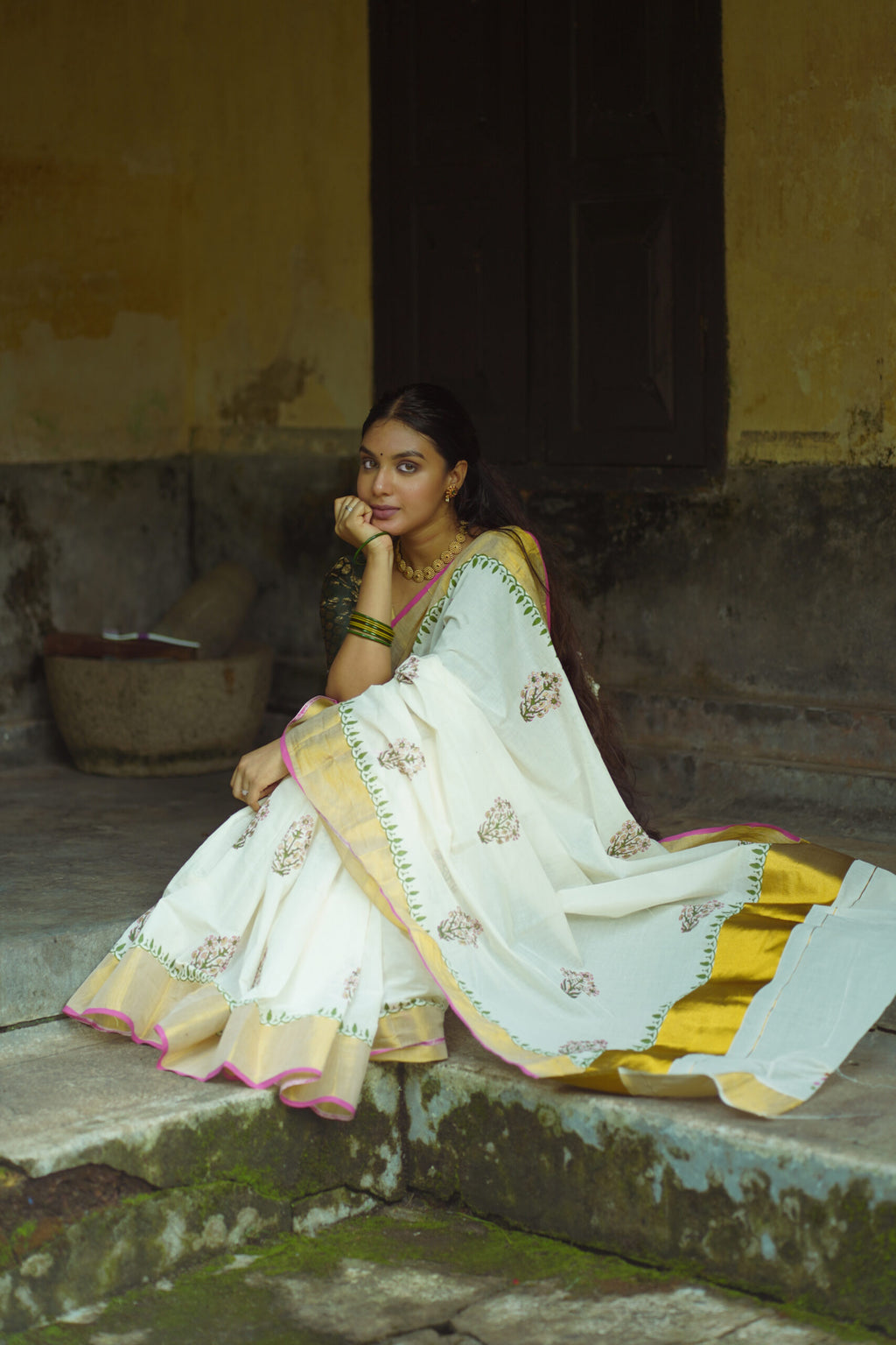 KERALA SAREE - FLOWER