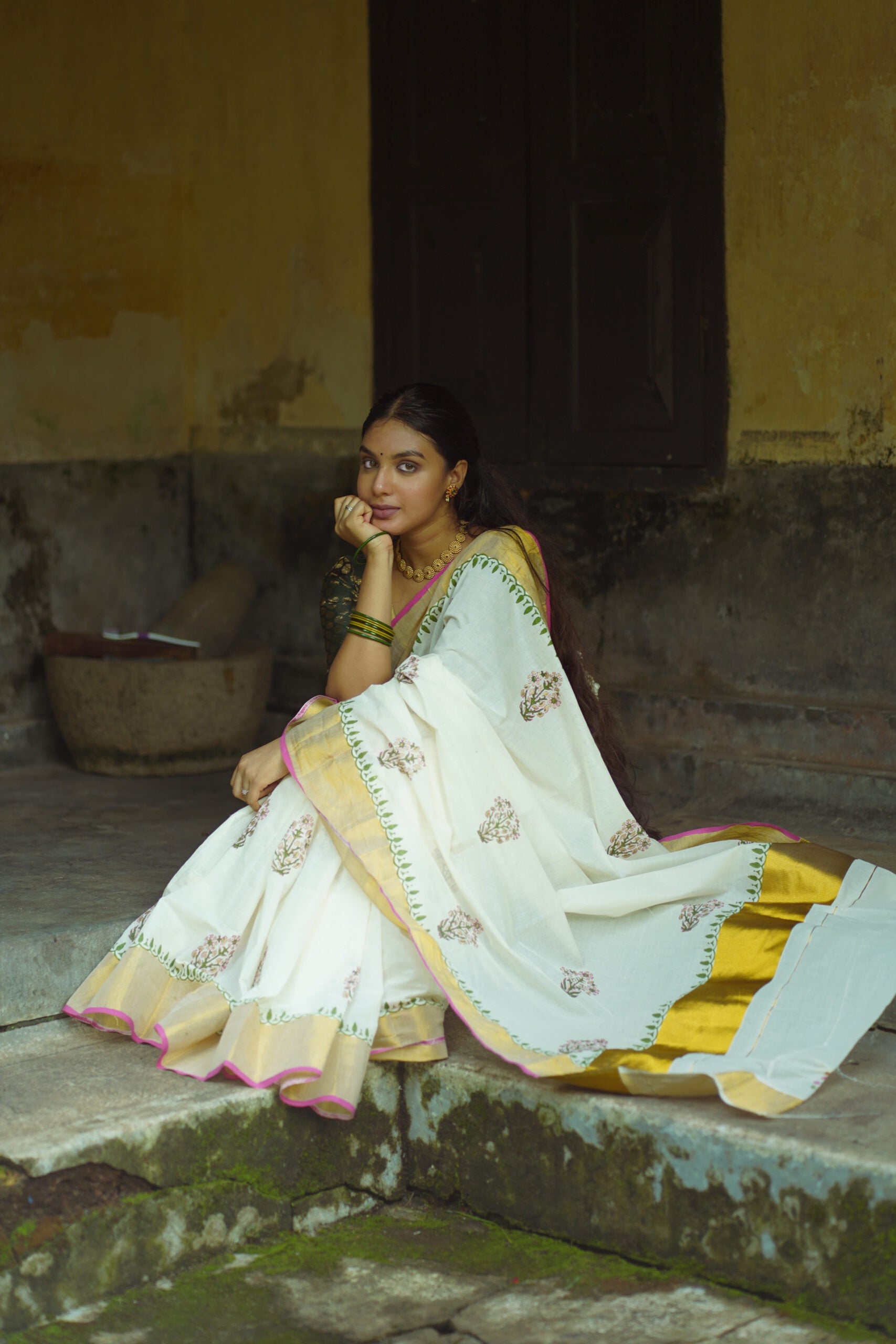 KERALA SAREE - FLOWER