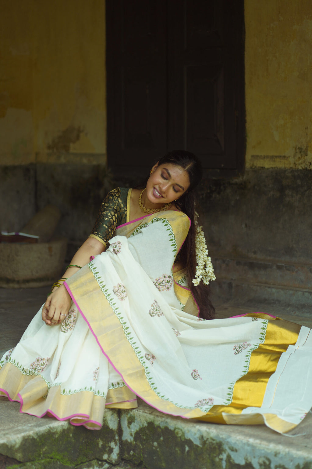 KERALA SAREE - FLOWER