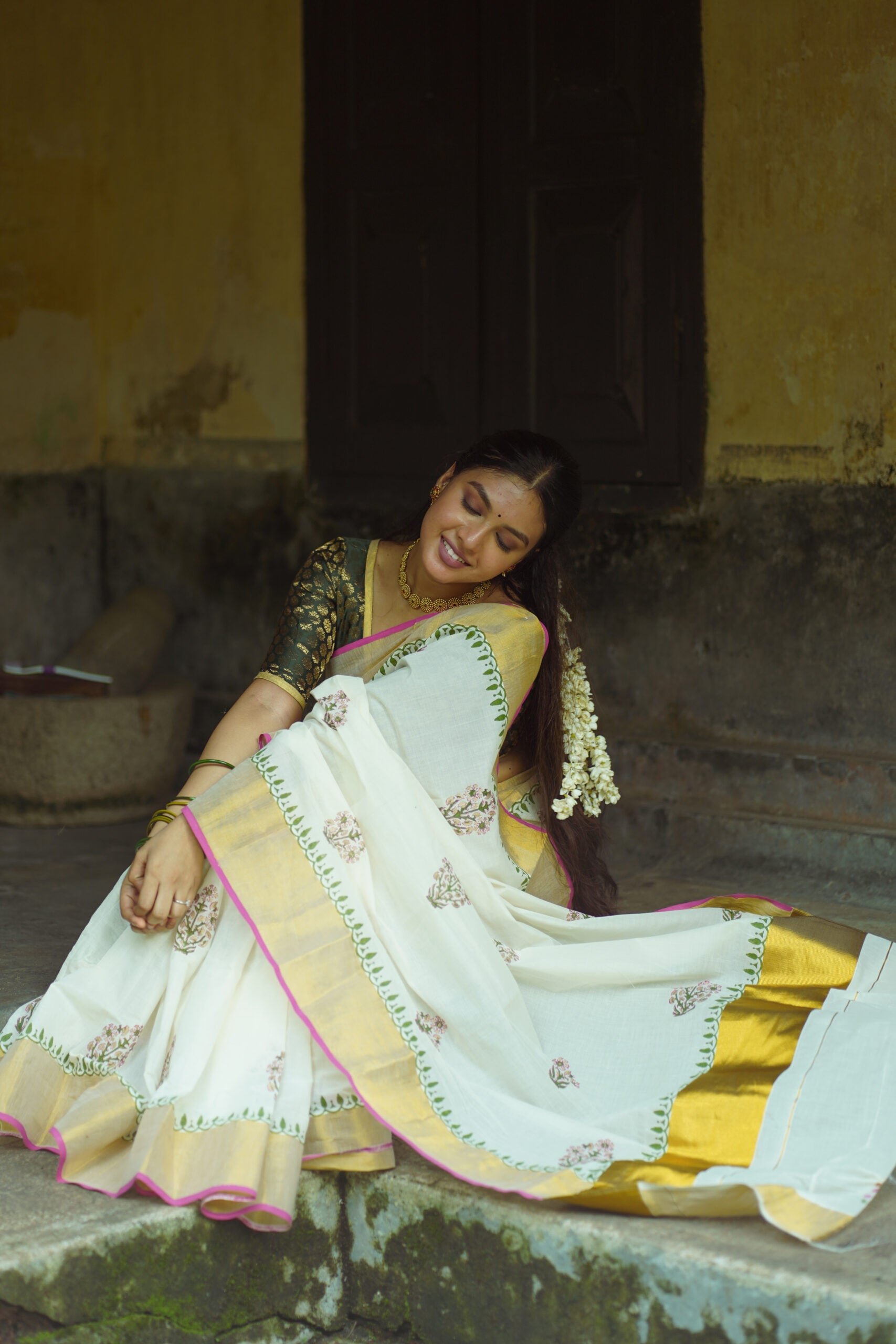 KERALA SAREE - FLOWER