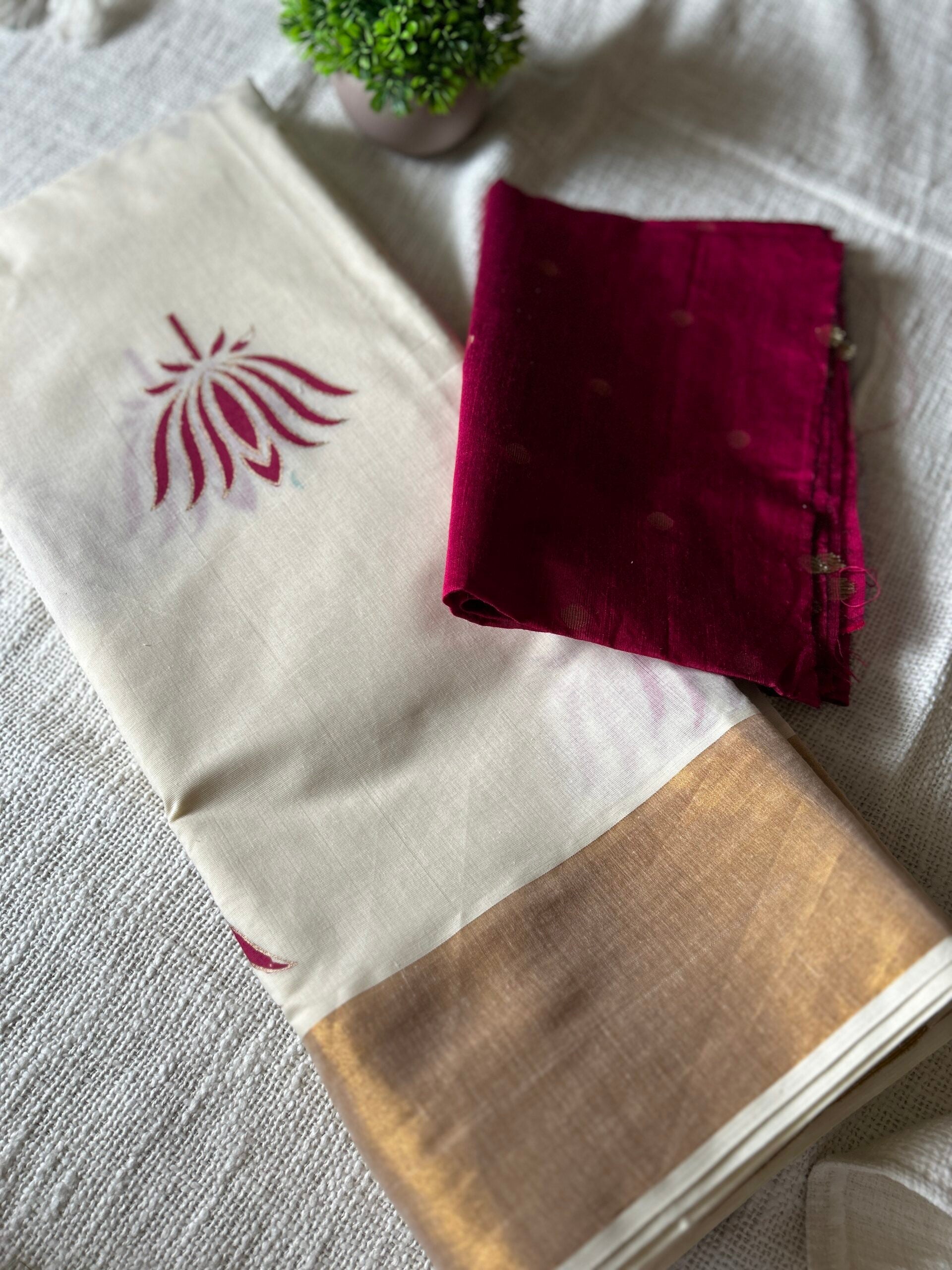 KERALA SAREE - THAMARRA