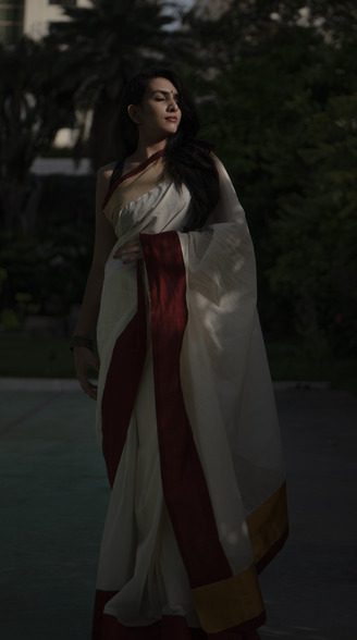 KERALA KASAVU - MANTHIRA - GANGA JAMUNA MAROON