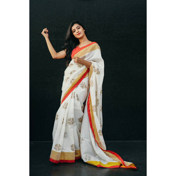 KERALA KASAVU - APSARAS - GOLD FLORAL
