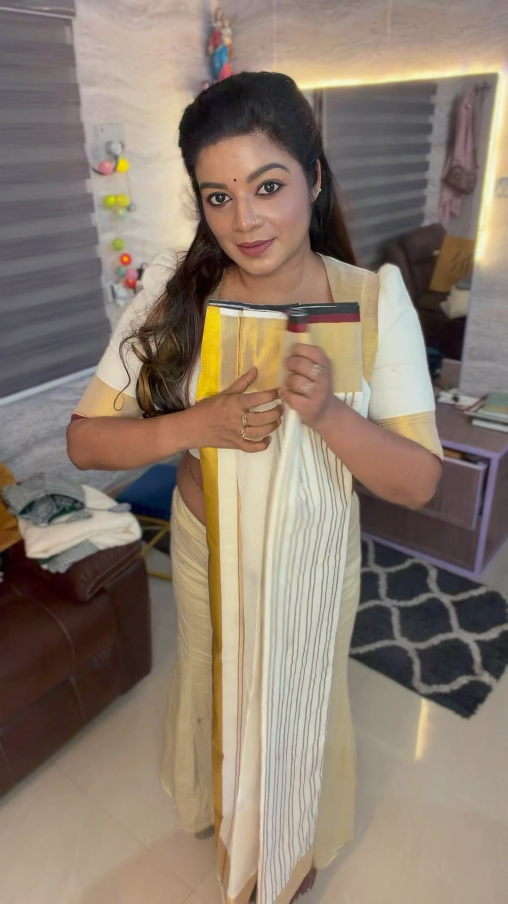 KERALA KASAVU - APSARAS - POLKA